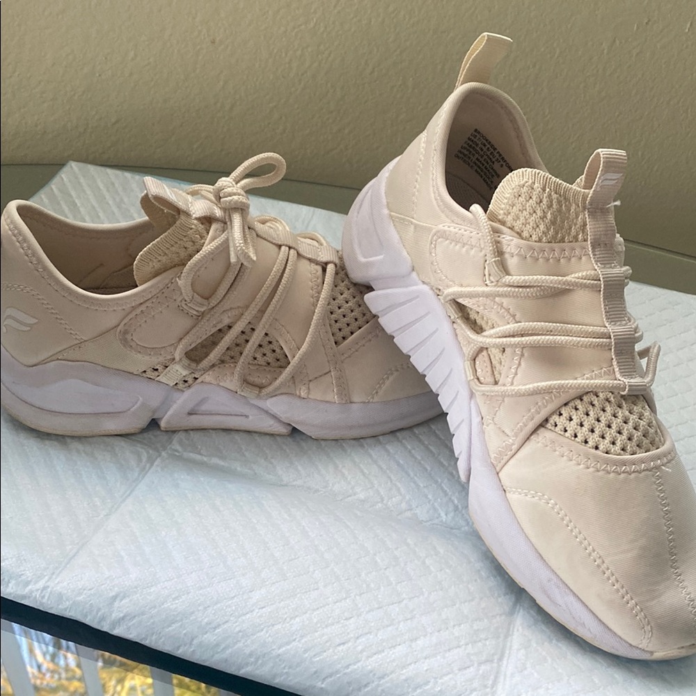 Fabletics Cream Sneakers for Women